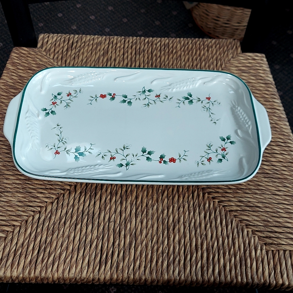 Vintage Pfaltzgraff Platter - Picture 10 of 11